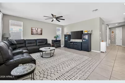 8318 N 186th Lane, Waddell, AZ 85355 - Photo 9