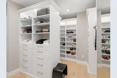 2 Biltmore Estate #211, Phoenix, AZ 85016 - Photo 25