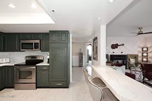 7860 E Camelback Rd, Scottsdale, AZ 85251 - Photo 13