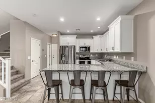 2270 S Deerfield Ln, Gilbert, AZ 85295 - Photo 9