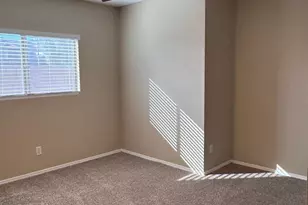 3045 W Silver Sage Ln, Phoenix, AZ 85083 - Photo 11