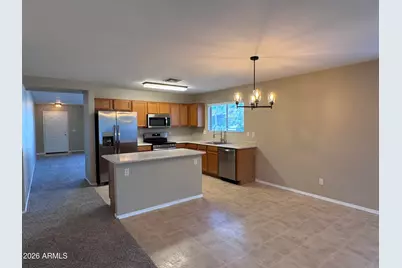 3045 W Silver Sage Lane, Phoenix, AZ 85083 - Photo 5