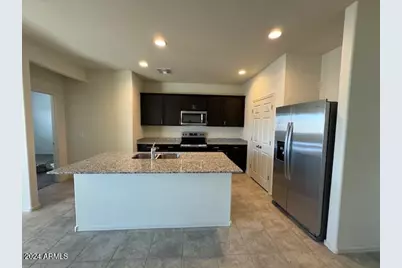 5032 S 251st Drive, Buckeye, AZ 85326 - Photo 13