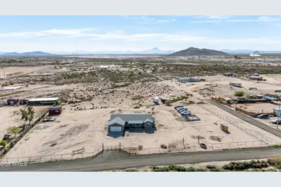 35735 W Broadway Road, Tonopah, AZ 85354 - Photo 45