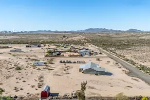 35735 W Broadway Rd, Tonopah, AZ 85354 - Photo 43