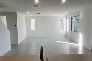 15616 W Hackamore Dr, Surprise, AZ 85387 - Photo 5