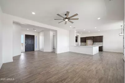 30714 N 228th Avenue N, Wittmann, AZ 85361 - Photo 7