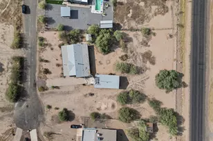 7985 W Caballero Cir, Arizona City, AZ 85123 - Photo 25