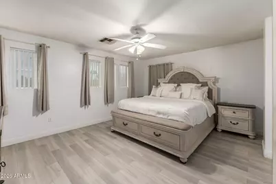 7218 S 40th Lane, Phoenix, AZ 85041 - Photo 23