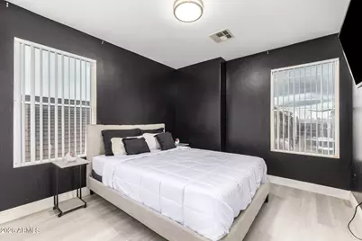 7218 S 40th Lane, Phoenix, AZ 85041 - Photo 29