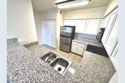 20100 N 78th Place #2102, Scottsdale, AZ 85255 - Photo 3