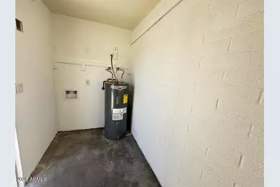 5205 N 42nd Parkway, Phoenix, AZ 85019 - Photo 15