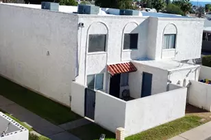 5205 N 42nd Pkwy, Phoenix, AZ 85019 - Photo 3