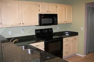 3032 E Wahalla Ln E, Phoenix, AZ 85050 - Photo 7