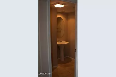 3032 E Wahalla Lane E, Phoenix, AZ 85050 - Photo 5