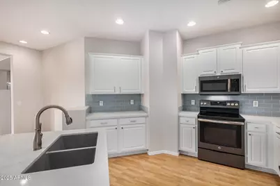 7235 E Desert Honeysuckle Drive, Gold Canyon, AZ 85118 - Photo 5