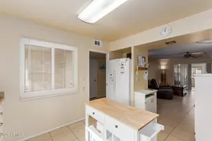 10306 W Audrey Dr, Sun City, AZ 85351 - Photo 13