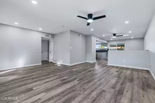 1836 W Stella Ln, Phoenix, AZ 85015 - Photo 9