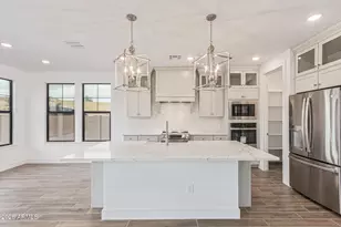 2451 W Los Arboles Pl, Chandler, AZ 85224 - Photo 7
