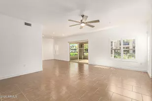 2425 W Bronco Butte Trl, Phoenix, AZ 85085 - Photo 7