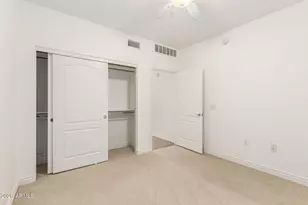 2425 W Bronco Butte Trl, Phoenix, AZ 85085 - Photo 31