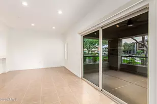 2425 W Bronco Butte Trl, Phoenix, AZ 85085 - Photo 11