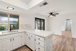4829 E Apache Cir, Phoenix, AZ 85044 - Photo 5