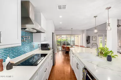 5743 N 24th Place, Phoenix, AZ 85016 - Photo 7