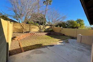 2250 E Deer Valley Rd, Phoenix, AZ 85024 - Photo 17