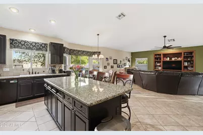 4335 E Fox Circle, Mesa, AZ 85205 - Photo 15