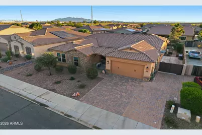 18173 W Mackenzie Drive, Goodyear, AZ 85395 - Photo 3