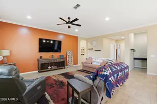 18173 W Mackenzie Dr, Goodyear, AZ 85395 - Photo 17