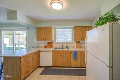 10414 W Audrey Drive, Sun City, AZ 85351 - Photo 13