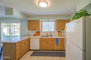 10414 W Audrey Dr, Sun City, AZ 85351 - Photo 13