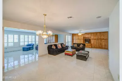 9874 W Highwood Court, Sun City, AZ 85373 - Photo 15