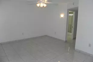 9874 W Highwood Ct, Sun City, AZ 85373 - Photo 9