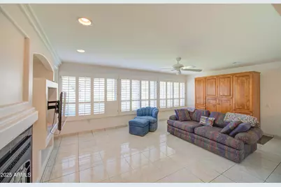 9874 W Highwood Court, Sun City, AZ 85373 - Photo 17