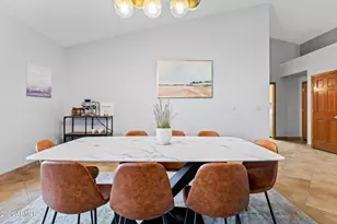 5735 E Campo Bello Dr, Scottsdale, AZ 85254 - Photo 11