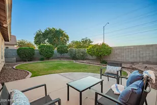 8072 N 110th Dr, Peoria, AZ 85345 - Photo 33