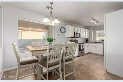 8072 N 110th Drive, Peoria, AZ 85345 - Photo 9