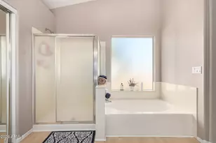 240 E Gail Ct, Gilbert, AZ 85296 - Photo 27