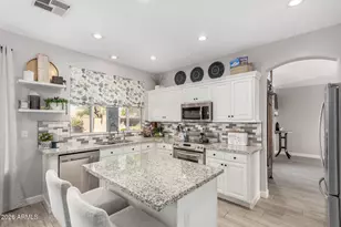 240 E Gail Ct, Gilbert, AZ 85296 - Photo 13