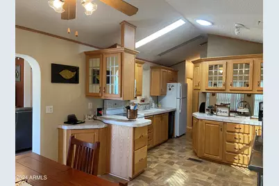 2061 S Walla Walla Circle, Apache Junction, AZ 85119 - Photo 17