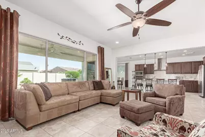 5261 N Grand Canyon Drive, Eloy, AZ 85131 - Photo 9