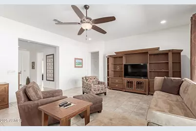 5261 N Grand Canyon Drive, Eloy, AZ 85131 - Photo 11