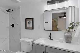 1101 E Bethany Home Rd, Phoenix, AZ 85014 - Photo 13