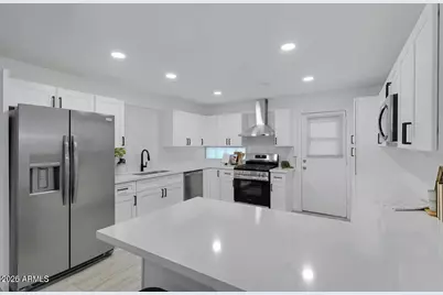 1101 E Bethany Home Road #15, Phoenix, AZ 85014 - Photo 9