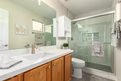 15855 S 17th Lane, Phoenix, AZ 85045 - Photo 5