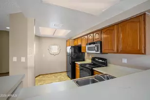 2201 W Union Hills Dr, Phoenix, AZ 85027 - Photo 3