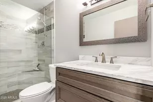 4950 N Miller Rd, Scottsdale, AZ 85251 - Photo 17